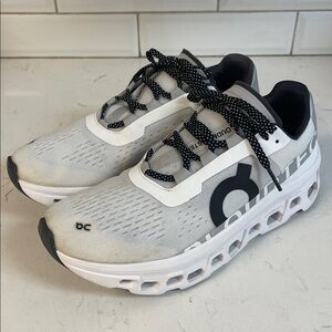 On Running Women's Cloudmonster Road Running Sneakers Size 9.5